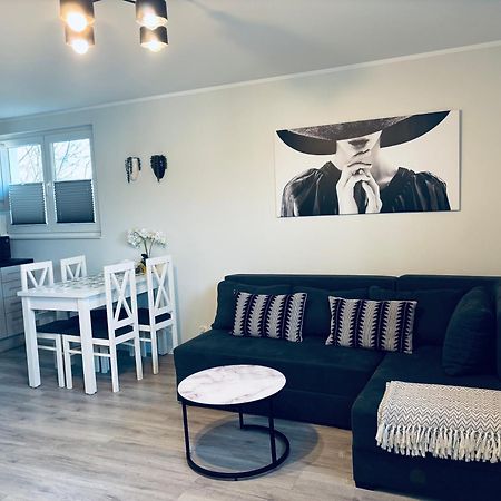 Apartament Centrum ชวีโนวิชแจ ภายนอก รูปภาพ